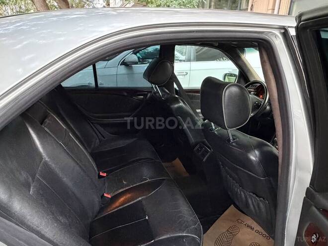 Mercedes E 320 2000, 450,000 km - 3.2 l - Bakı