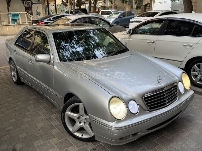 Mercedes E 320 2000, 450,000 km - 3.2 l - Bakı