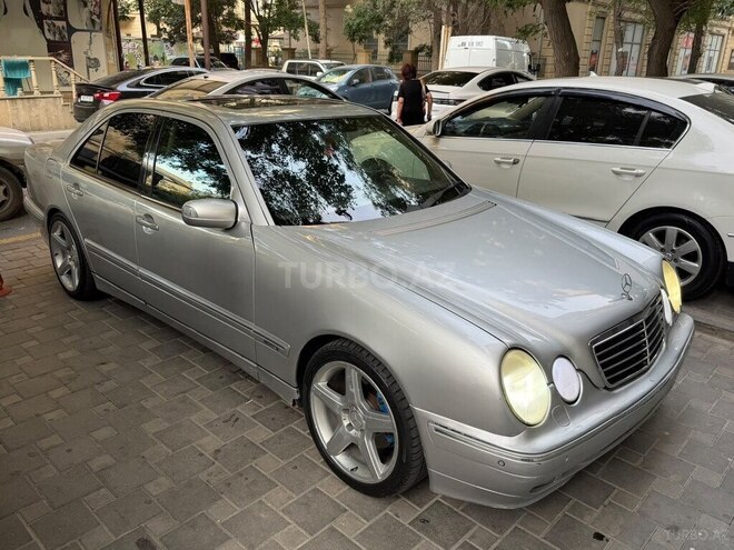 Mercedes E 320 2000, 450,000 km - 3.2 l - Bakı