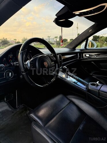 Porsche Panamera Turbo S 2014, 187,000 km - 4.8 l - Bərdə