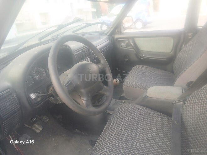 GAZ 3110 2003, 234,500 km - 2.3 l - Sabirabad