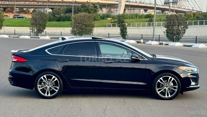 Ford Fusion (North America) 2019, 132,000 km - 2.0 l - Bakı