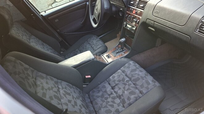 Mercedes C 200 1998, 282,000 km - 2.0 l - Bakı