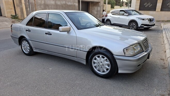 Mercedes C 200 1998, 282,000 km - 2.0 l - Bakı