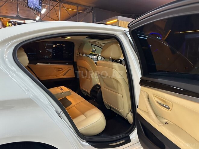 BMW 528 2016, 159,600 km - 2.0 л - Bakı