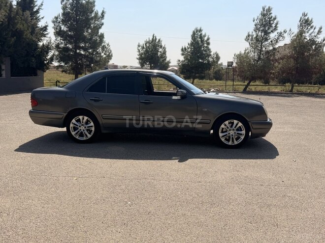 Mercedes E 280 1997, 280,000 km - 2.8 l - Şirvan