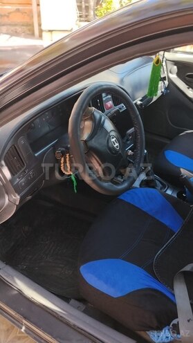 Hyundai Elantra 2004, 500,000 km - 1.6 л - Sumqayıt