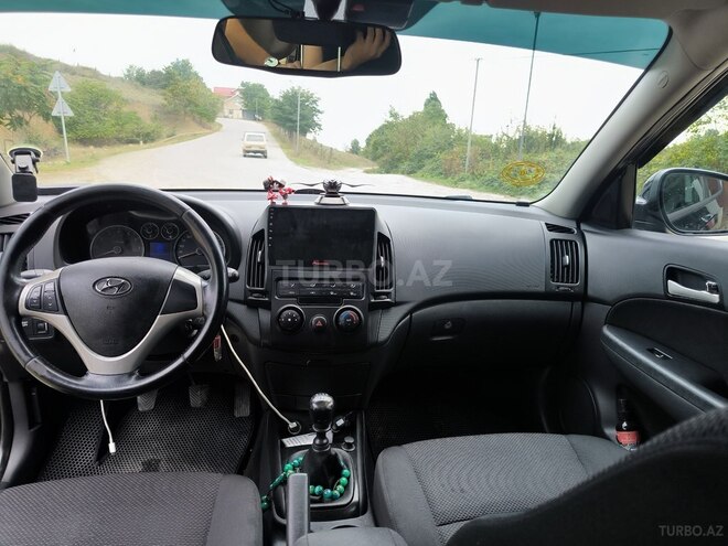Hyundai i30 2009, 269,000 km - 1.4 l - Qusar