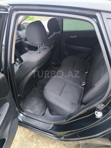 Hyundai i30 2009, 269,000 km - 1.4 l - Qusar