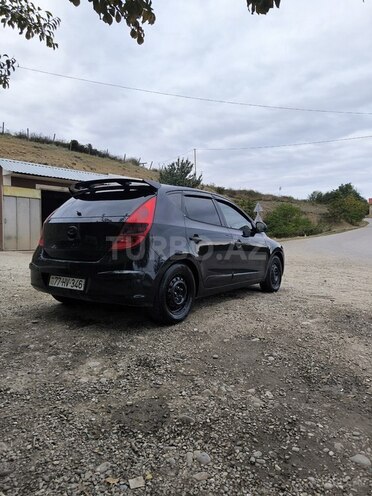 Hyundai i30 2009, 269,000 km - 1.4 l - Qusar