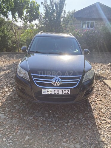 Volkswagen Tiguan 2009, 215,000 km - 2.0 л - Masallı