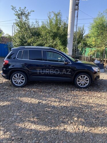 Volkswagen Tiguan 2009, 215,000 km - 2.0 л - Masallı