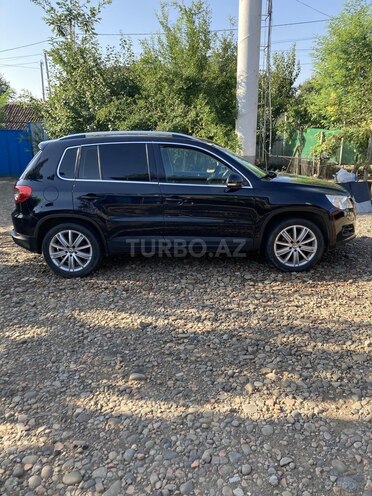 Volkswagen Tiguan 2009, 215,000 km - 2.0 л - Masallı