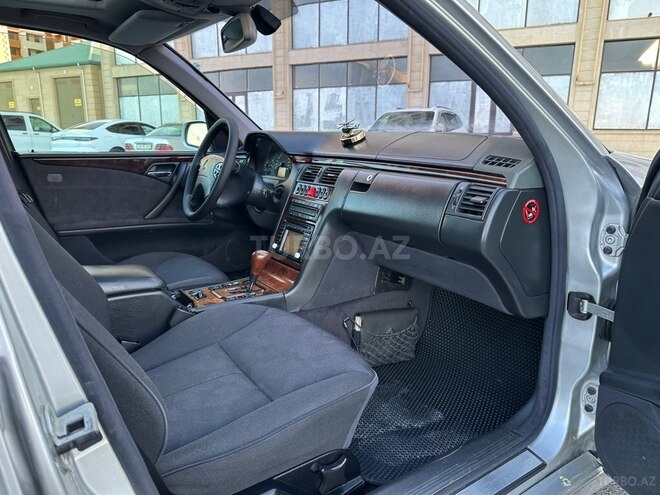 Mercedes E 270 1999, 400,000 km - 2.7 l - Sumqayıt