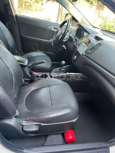 Kia Cerato 2011, 98,000 km - 1.6 l - Füzuli