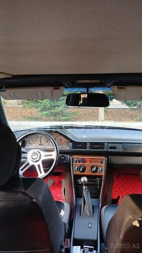 Mercedes 230 E 1990, 577,700 km - 2.3 l - Şamaxı