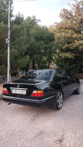 Mercedes 230 E 1990, 577,700 km - 2.3 l - Şamaxı