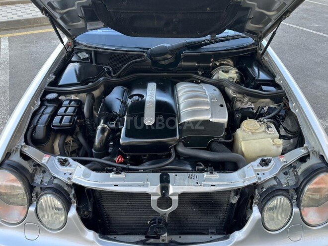 Mercedes E 270 1999, 400,000 km - 2.7 l - Sumqayıt