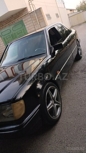 Mercedes 230 E 1990, 577,700 km - 2.3 l - Şamaxı