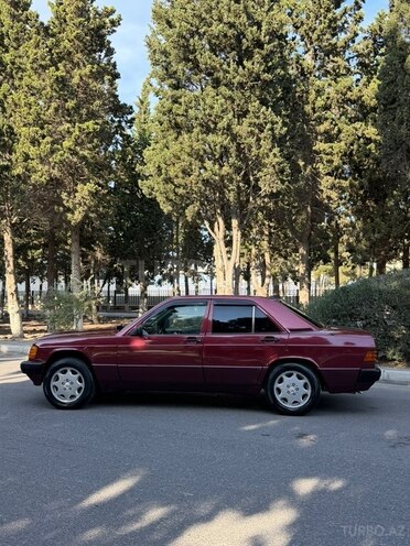Mercedes 190 1993, 212,000 km - 2.0 l - Sumqayıt