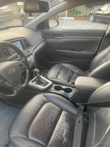Hyundai Avante 2016, 169,000 km - 1.6 л - Bakı