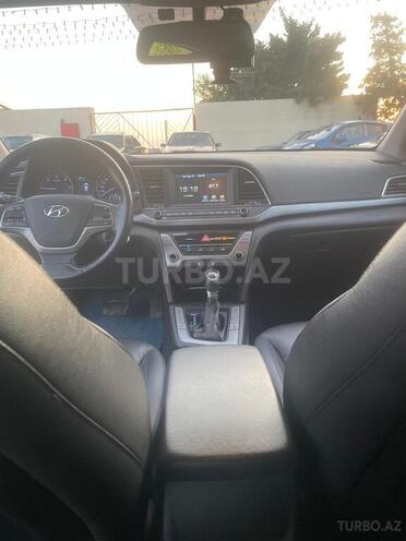 Hyundai Avante 2016, 169,000 km - 1.6 л - Bakı