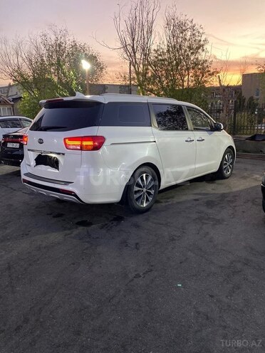 Kia Carnival 2017, 140,000 km - 2.2 l - Bakı