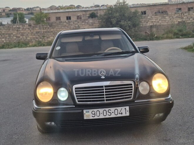 Mercedes E 240 1997, 245,000 km - 2.4 l - Bakı