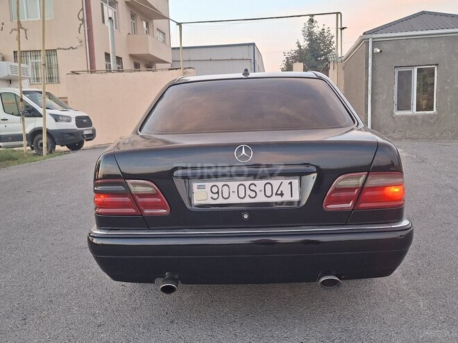 Mercedes E 240 1997, 245,000 km - 2.4 l - Bakı