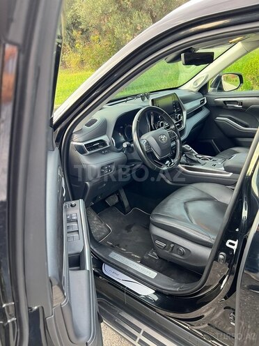 Toyota Highlander 2020, 168,000 km - 2.5 л - Bakı