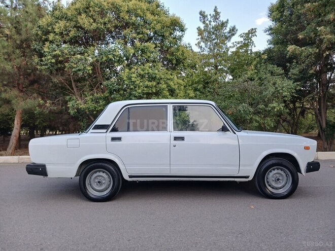 LADA (VAZ) 2107 2006, 247,000 km - 1.6 l - Gəncə