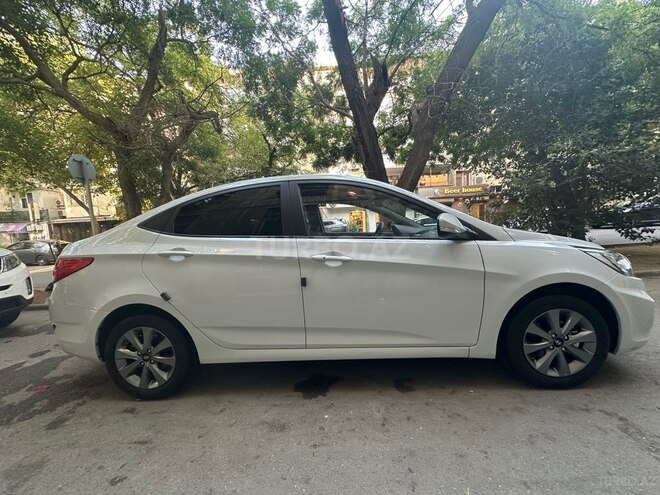 Hyundai Accent 2018, 25,100 km - 1.4 l - Bakı