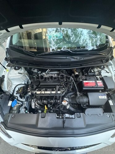 Hyundai Accent 2018, 25,100 km - 1.4 l - Bakı