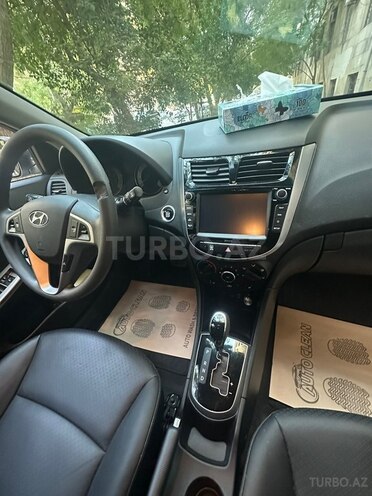 Hyundai Accent 2018, 25,100 km - 1.4 l - Bakı