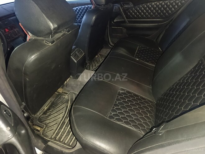 Mercedes E 240 1998, 300,000 km - 2.4 l - Gəncə