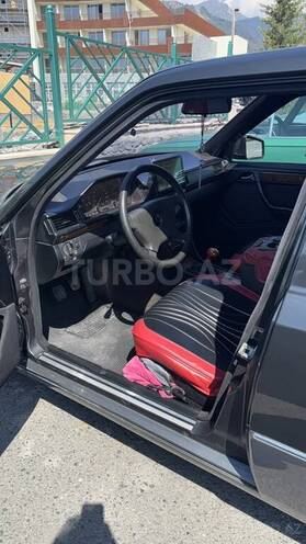 Mercedes 200 E 1991, 536,981 km - 2.0 l - Bakı