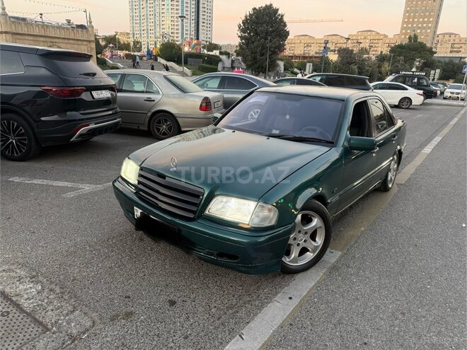 Mercedes C 180 1997, 320,000 km - 1.8 л - Bakı