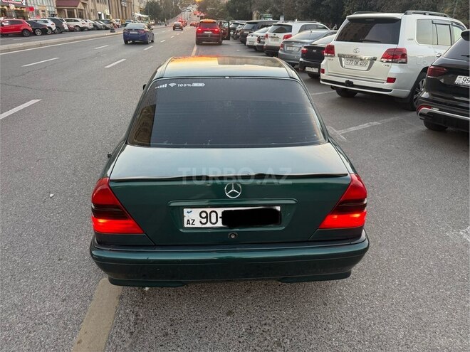 Mercedes C 180 1997, 320,000 km - 1.8 л - Bakı