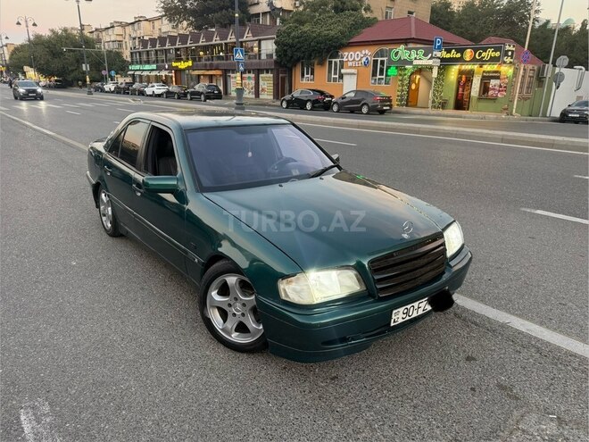 Mercedes C 180 1997, 320,000 km - 1.8 л - Bakı