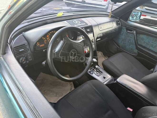 Mercedes C 180 1997, 320,000 km - 1.8 л - Bakı