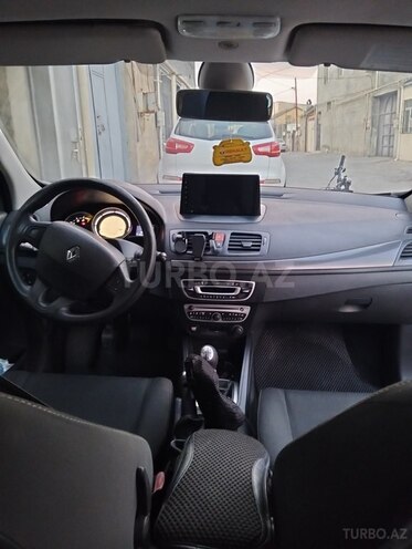 Renault Megane 2011, 270,000 km - 1.4 l - Bakı