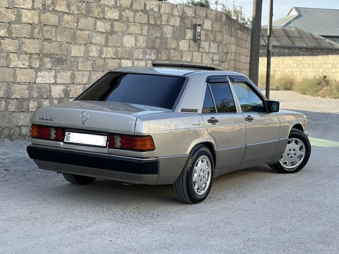 Mercedes 190 1992, 550,000 km - 2.0 л - Xırdalan