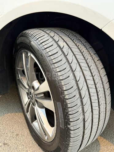 Mercedes E 250 2014, 200,900 km - 2.1 л - Bakı