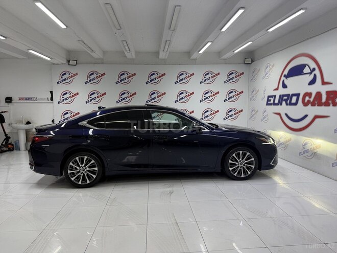 Lexus ES 300h 2022, 56,000 km - 2.5 l - Bakı