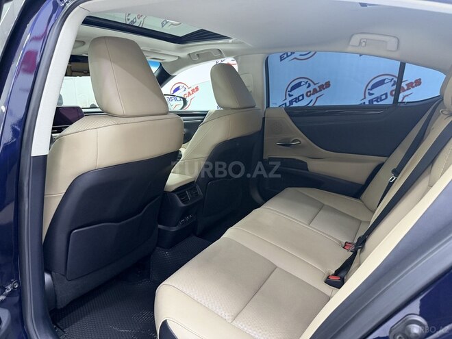 Lexus ES 300h 2022, 56,000 km - 2.5 l - Bakı