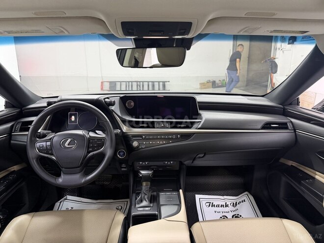 Lexus ES 300h 2022, 56,000 km - 2.5 l - Bakı