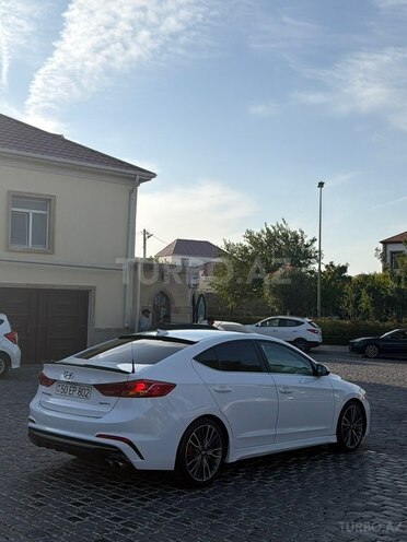 Hyundai Elantra 2017, 199,182 km - 1.6 л - Bakı