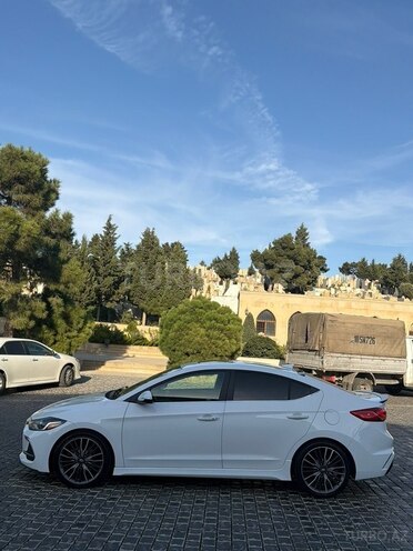 Hyundai Elantra 2017, 199,182 km - 1.6 л - Bakı