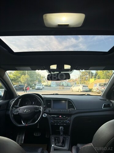 Hyundai Elantra 2017, 199,182 km - 1.6 л - Bakı