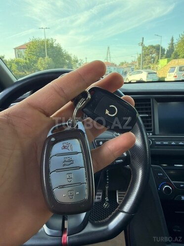 Hyundai Elantra 2017, 199,182 km - 1.6 л - Bakı